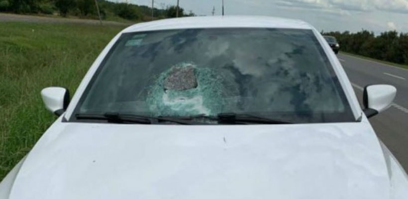 auto-piedra-minjpg