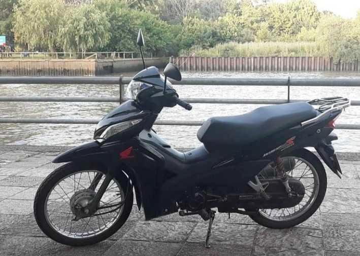 Robaron una moto en Arrecifes y los agarraron en nuestra ciudad
