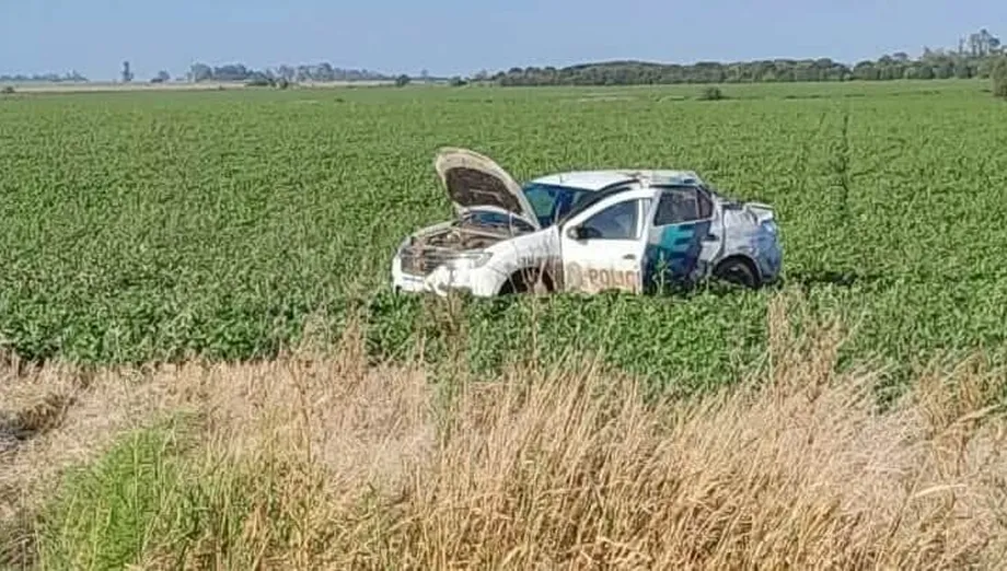 Un patrullero volcó en la ruta 32 entre Pergamino y El Socorro y el policía fue trasladado al hospital