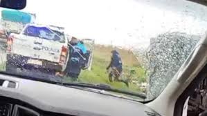 Apartaron a la jefa del Comando de Patrulla tras el confuso episodio del camión volcado en la Ruta 188