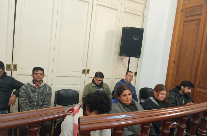 Vecinos reclaman en el Concejo la creación de un “espacio de resguardo nocturno” para personas en situación de calle