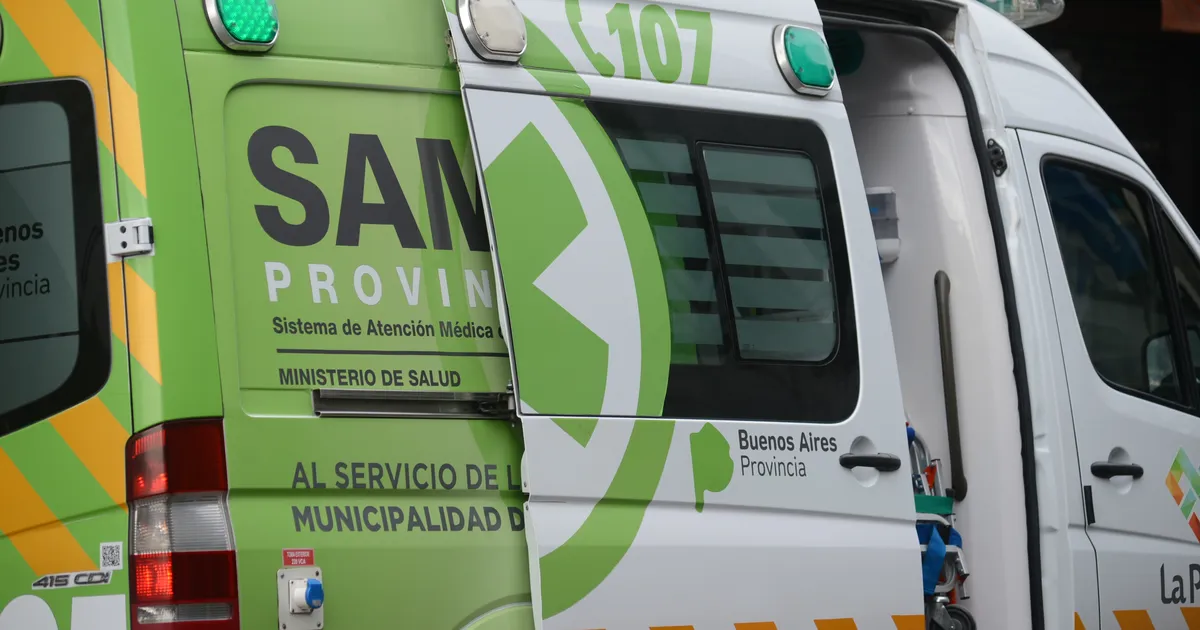 Hallan a un hombre muerto y a otro en grave estado dentro de una vivienda