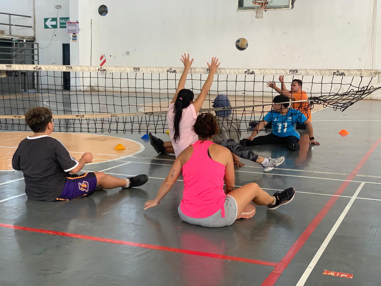 Buscan facilitar el acceso al deporte en los clubes a través de becas comunitarias