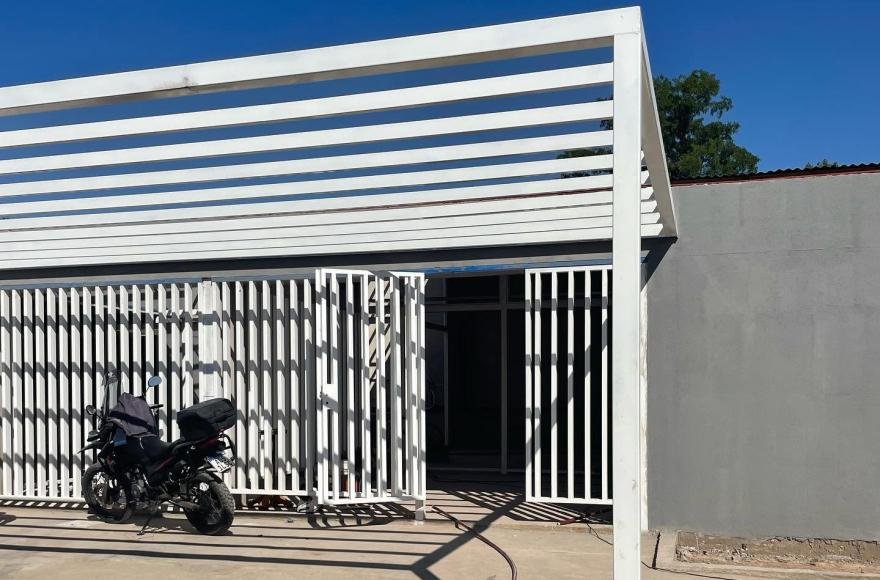 Paralizaron el Centro de Desarrollo Infantil de Jorge Newbery y reclaman respuestas por una obra abandonada