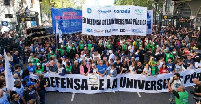 marcha-universidadesjpg