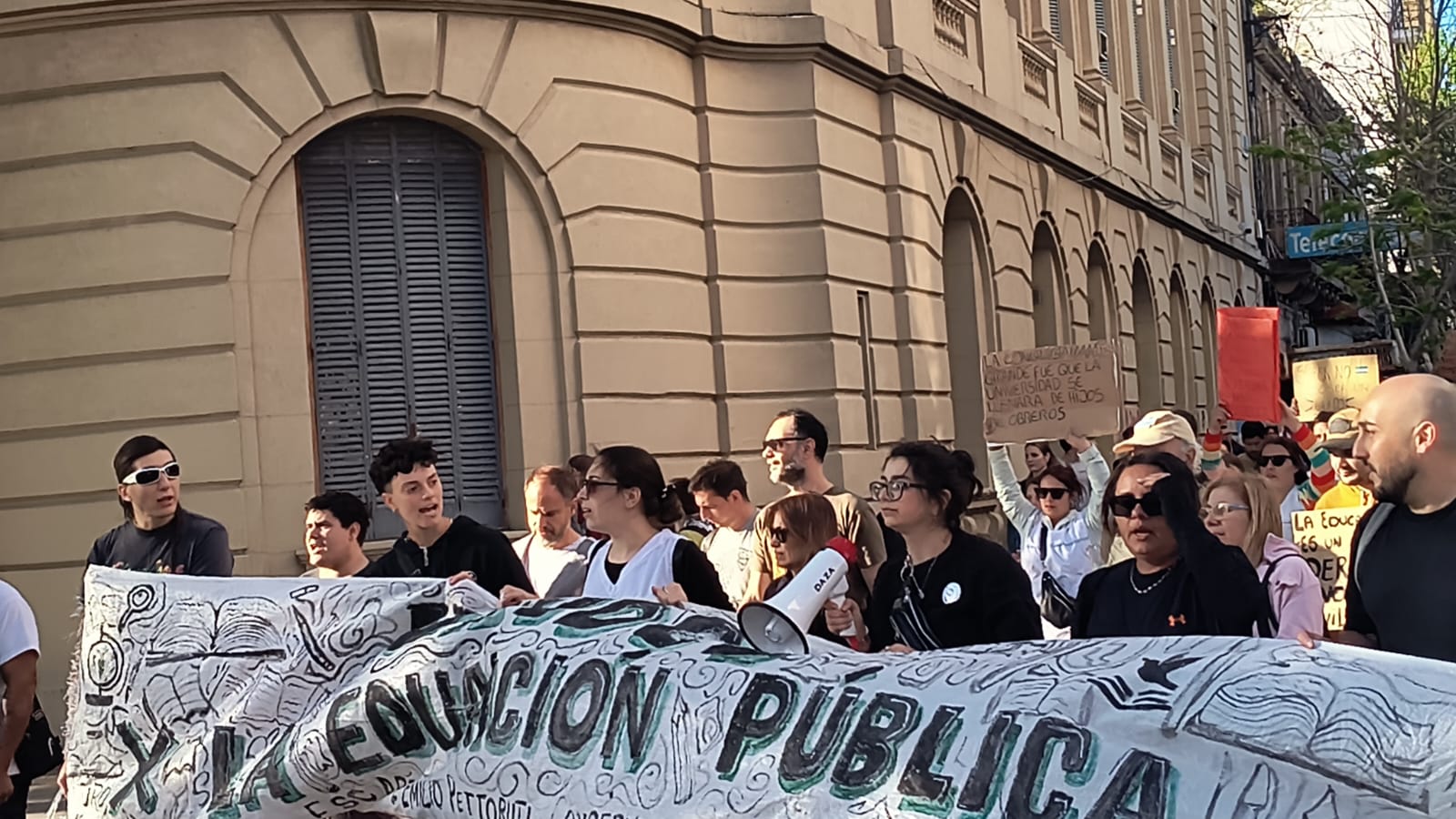 marcha-universitarios-pergaminojpg