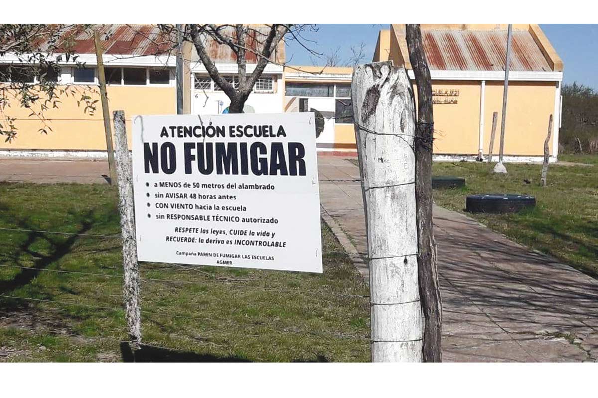 escuela-fumigadajpg