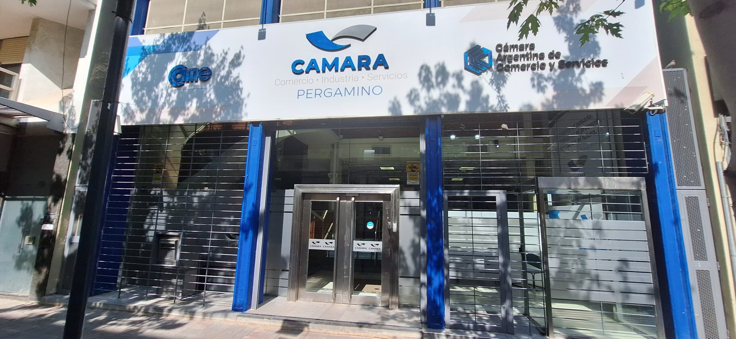 camara-comerciojpeg-1