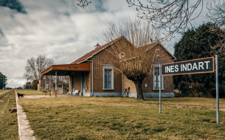 ines-indartjpg
