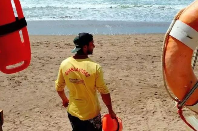 pinamar-guardavidajpg